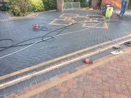 Best Concrete Driveway Installation  in Baldwin, PA